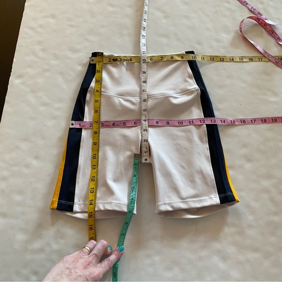 Splits59 Airweight Shorts Womens Size Small S59 Biker Shorts Side Stripes UO - Picture 8 of 8